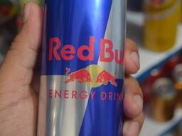 Austria Red Bull & Red Bull Classic 250ml energetický nápoj Red Bull
