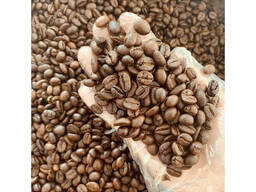 Mletá káva ve velkém balení – směs Arabica a Robusta, vietnamská tmavá pražená,