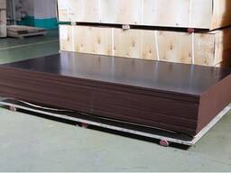 Фанера ламинированная из 100% березы.