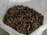 Fuel wood pellets in granules. Пеллеты топливные деревянные в гранулах - фото 2