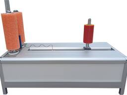 Obloukový stroj pro dekorativní řezání pěnového plastu