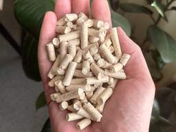 Продам древесные пеллеты А1 (premium), 15кг (White wood pellets)