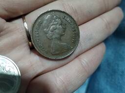 Продам монеты