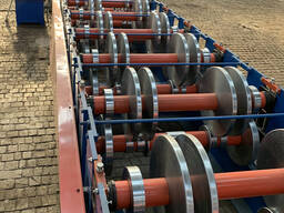 Profilovací stroj T153