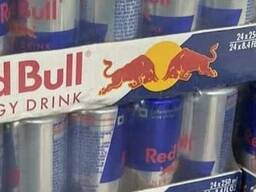 Red Bull 250 ml energetický nápoj z Rakouska 250 ml energetický nápoj Velkoobchod s nealkoholickými nápoji