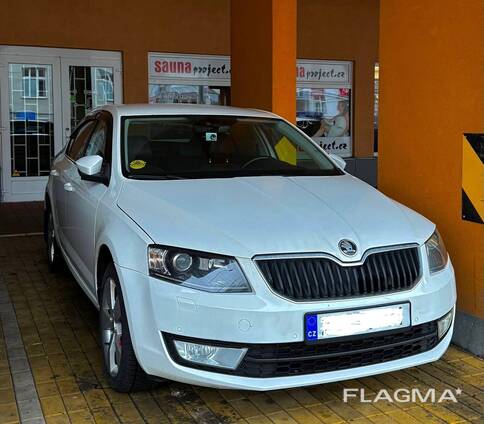 Škoda Octavia III (A7) 2.0 TDI DSG 2016 – Alcantara Interior