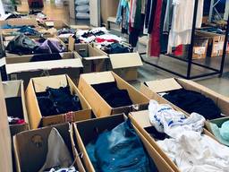 Velkoobchod oblečení/ Stock clothes wholesale